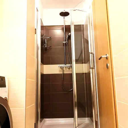 Apartment La Harmony Garden With Jacuzzi